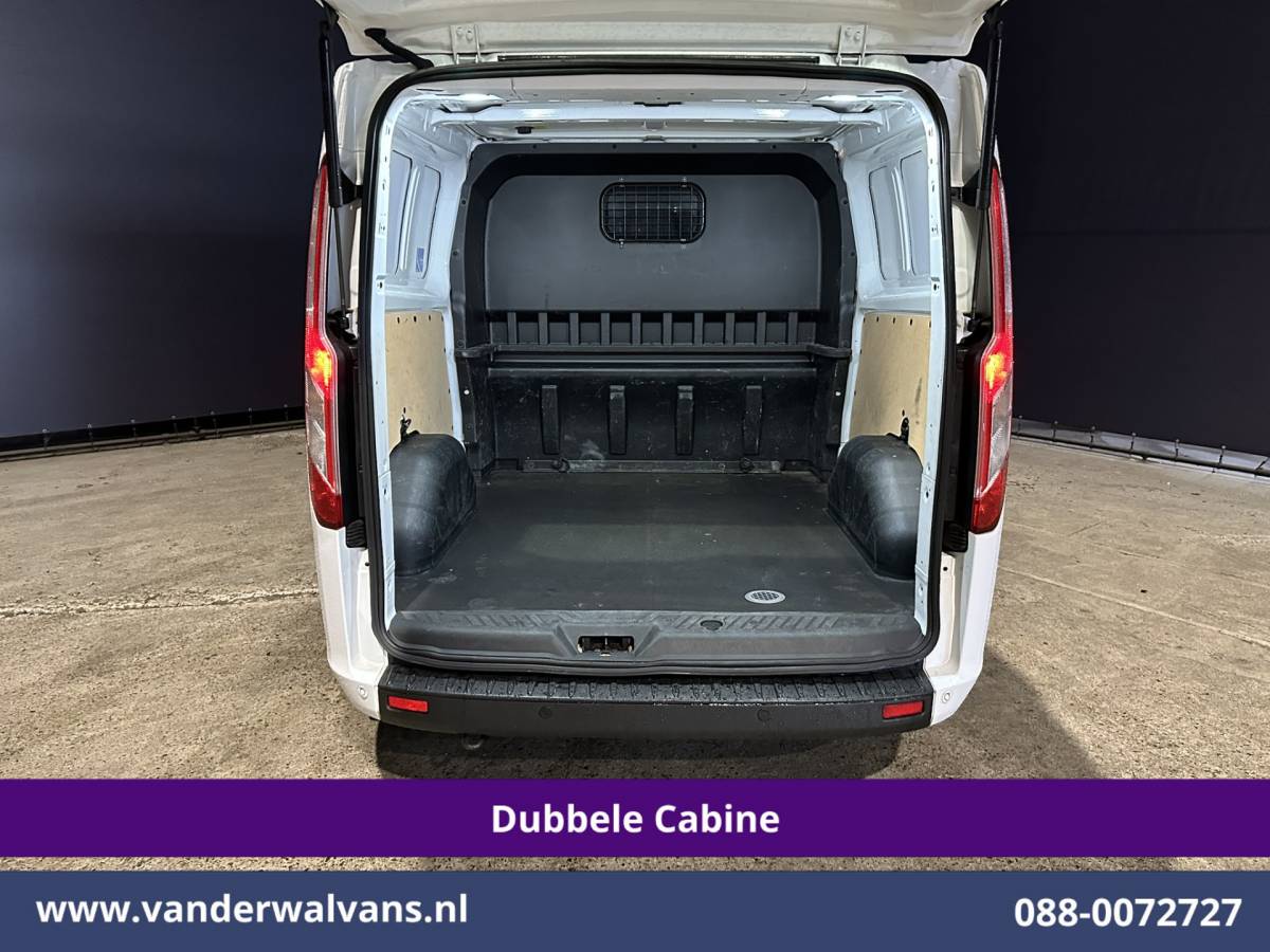 Ford Transit Custom Ford Transit Custom 2.0 TDCI 131pk L2H1 Dubbele Cabine Euro6 Airco | 6-Zits | LED | Cruisecontrol | Parkeersensoren Achterklep, 2800kg trekvermogen