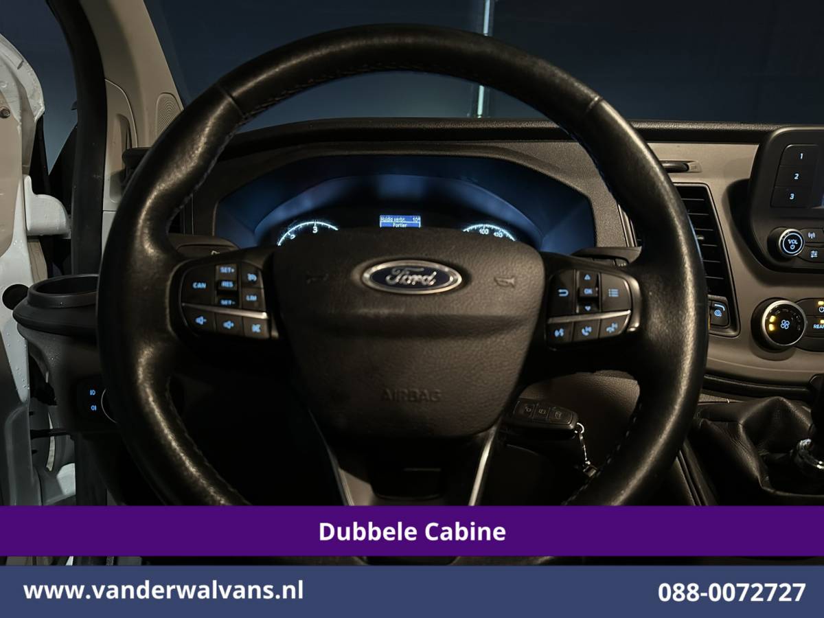 Ford Transit Custom Ford Transit Custom 2.0 TDCI 131pk L2H1 Dubbele Cabine Euro6 Airco | 6-Zits | LED | Cruisecontrol | Parkeersensoren Achterklep, 2800kg trekvermogen
