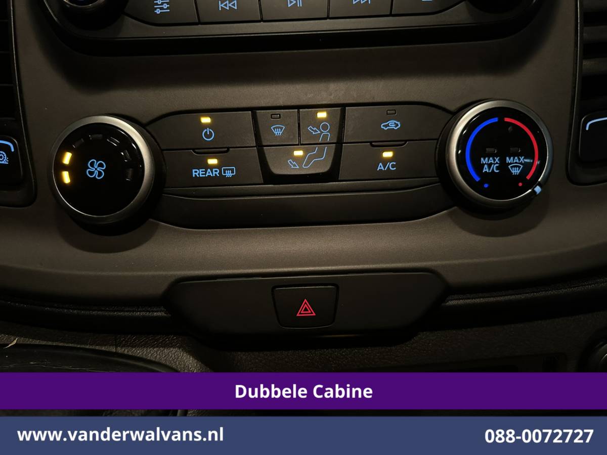 Ford Transit Custom Ford Transit Custom 2.0 TDCI 131pk L2H1 Dubbele Cabine Euro6 Airco | 6-Zits | LED | Cruisecontrol | Parkeersensoren Achterklep, 2800kg trekvermogen