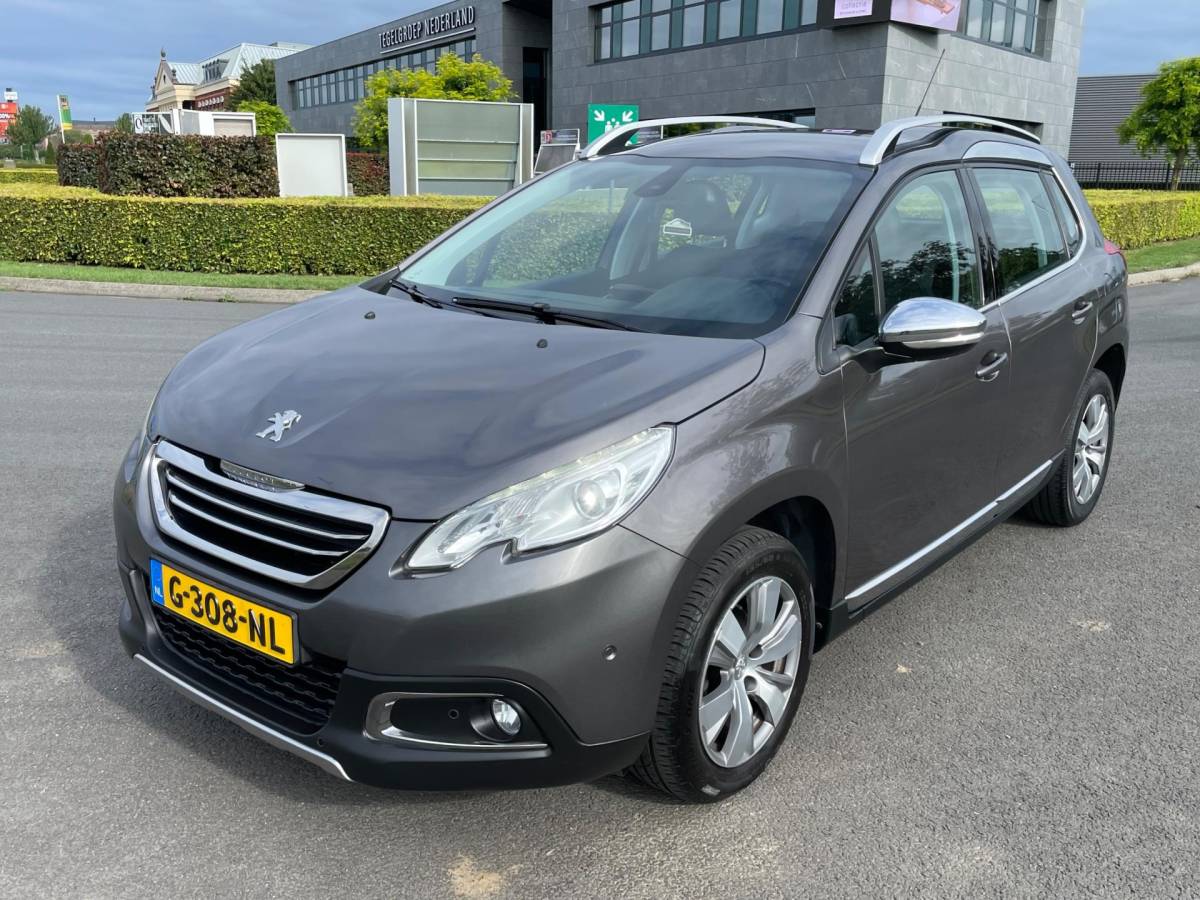Peugeot 2008 Peugeot 2008 1.2 PureTech Active, Cruise, Pdc, Navi, Lmv, Half leder, Climate control, Goed oh, Mooie kmstand!
