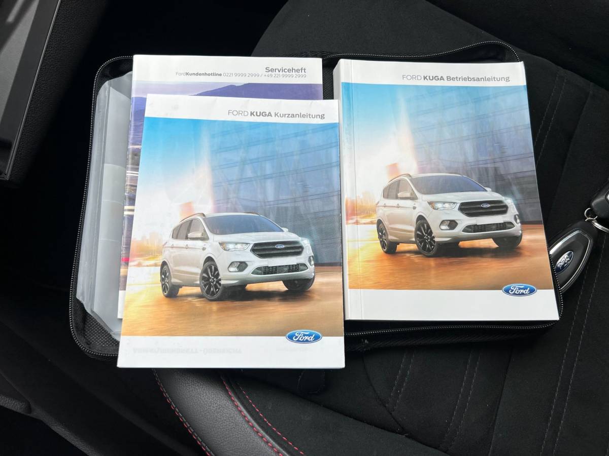 Ford Kuga Ford KUGA 2.0 ST Line 2018 AUTOMAAT 4WD CARPLAY CLIMA NAVI TREKHAAK