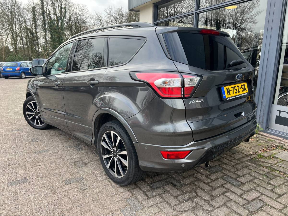 Ford Kuga Ford KUGA 2.0 ST Line 2018 AUTOMAAT 4WD CARPLAY CLIMA NAVI TREKHAAK