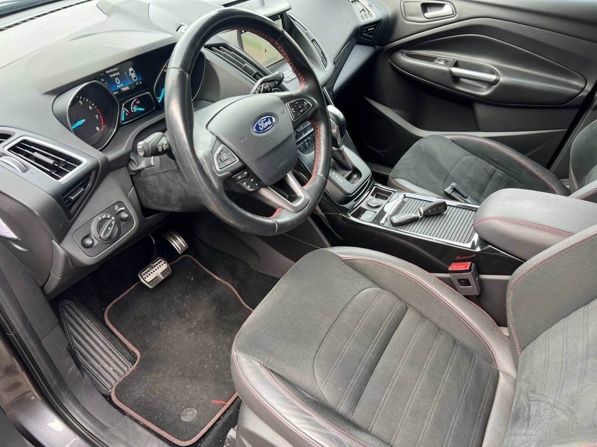 Ford Kuga Ford KUGA 2.0 ST Line 2018 AUTOMAAT 4WD CARPLAY CLIMA NAVI TREKHAAK