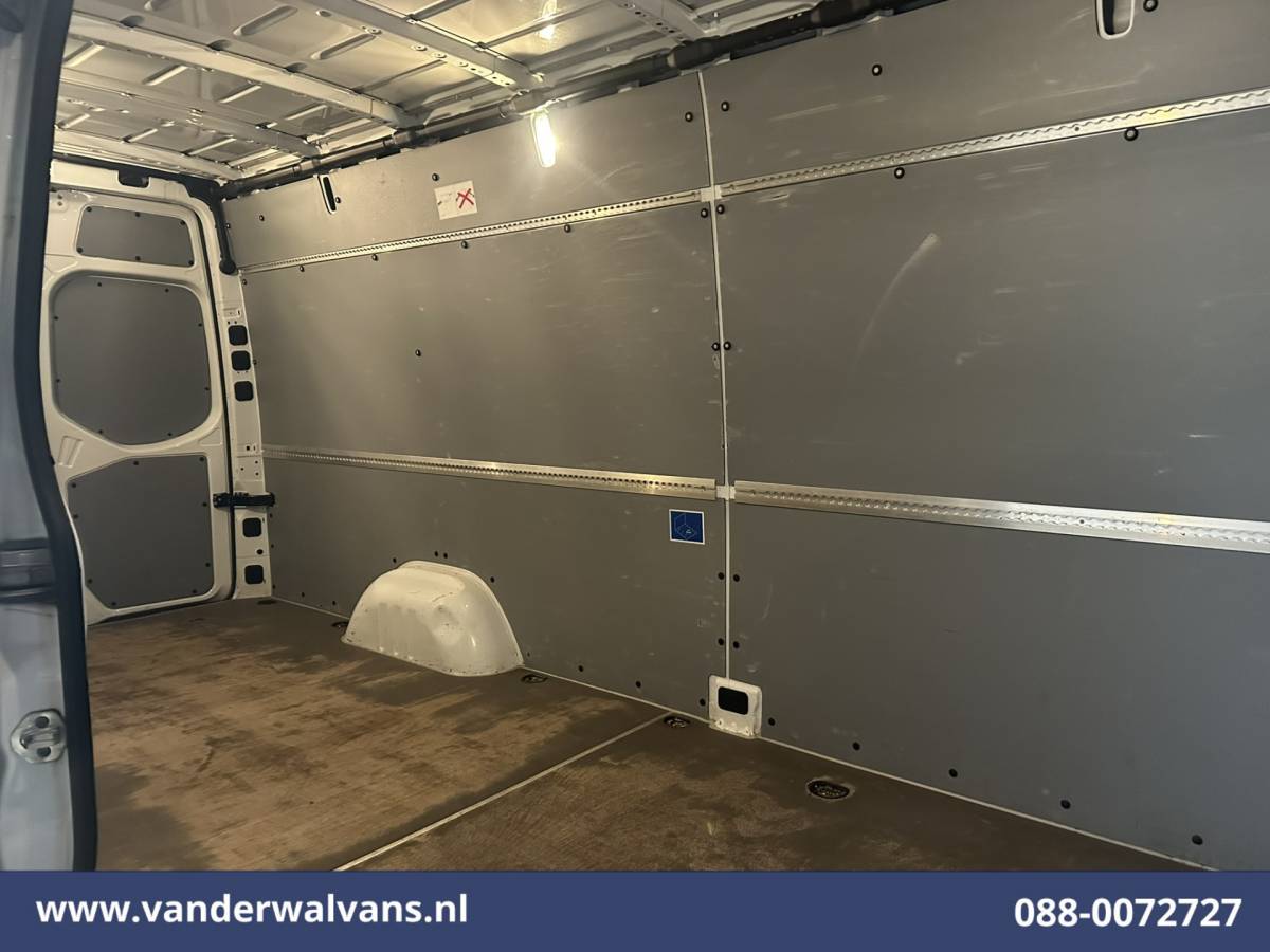 Mercedes-Benz Sprinter Mercedes-Benz Sprinter 317 CDI 170pk L3H2 Euro6 Airco | Camera | Apple Carplay | Android Auto Bijrijdersbank