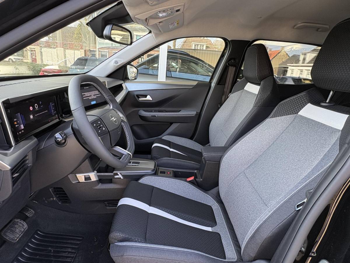 Opel Frontera Opel Frontera Electric GS 44 kWh € 5.600 DEMO VOORDEEL | NIEUW | 8 Jaar garantie | Voorruit & stoel- & stuurverwarming | Navigatie | Achteruitrijcamera