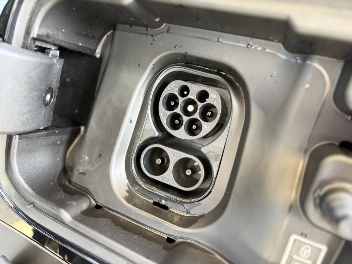 Opel Frontera Opel Frontera Electric GS 44 kWh € 5.600 DEMO VOORDEEL | NIEUW | 8 Jaar garantie | Voorruit & stoel- & stuurverwarming | Navigatie | Achteruitrijcamera