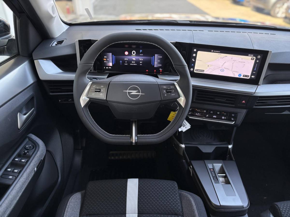 Opel Frontera Opel Frontera Electric GS 44 kWh € 5.600 DEMO VOORDEEL | NIEUW | 8 Jaar garantie | Voorruit & stoel- & stuurverwarming | Navigatie | Achteruitrijcamera