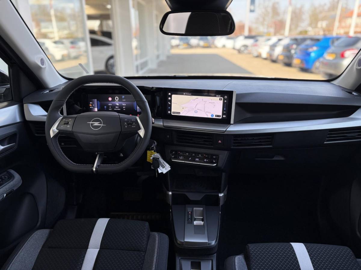 Opel Frontera Opel Frontera Electric GS 44 kWh € 5.600 DEMO VOORDEEL | NIEUW | 8 Jaar garantie | Voorruit & stoel- & stuurverwarming | Navigatie | Achteruitrijcamera