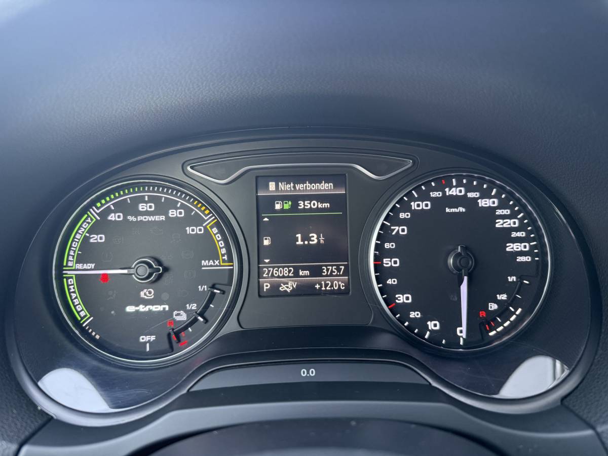 Audi A3 Audi A3 Sportback BWJ 2015 1.4 e-tron225 PK  PHEV Ambition Pro Line plus FULL LED | CAMER | HALF LEDER | NAVI | CLIMA | CRUISE | LMV | PDC