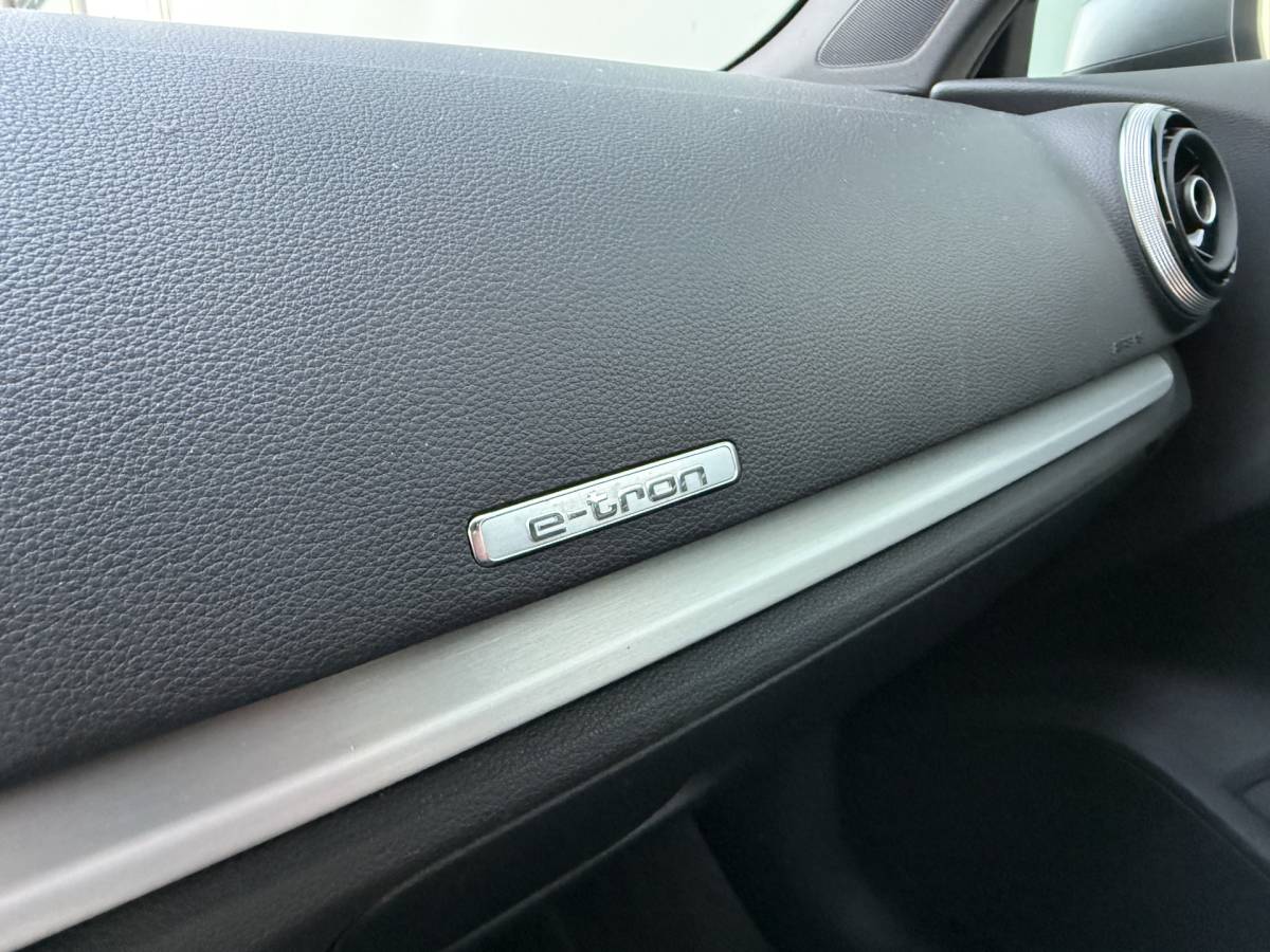 Audi A3 Audi A3 Sportback BWJ 2015 1.4 e-tron225 PK  PHEV Ambition Pro Line plus FULL LED | CAMER | HALF LEDER | NAVI | CLIMA | CRUISE | LMV | PDC