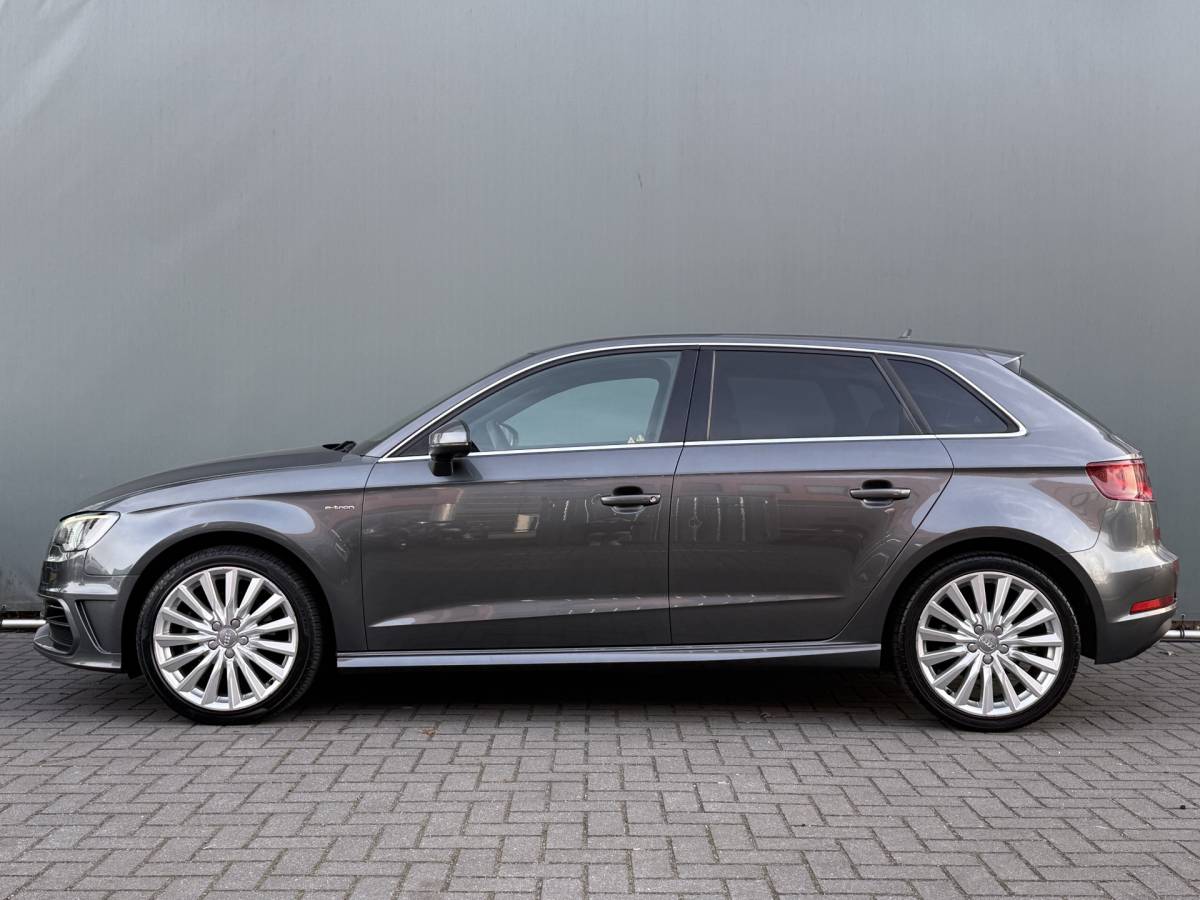 Audi A3 Audi A3 Sportback BWJ 2015 1.4 e-tron225 PK  PHEV Ambition Pro Line plus FULL LED | CAMER | HALF LEDER | NAVI | CLIMA | CRUISE | LMV | PDC