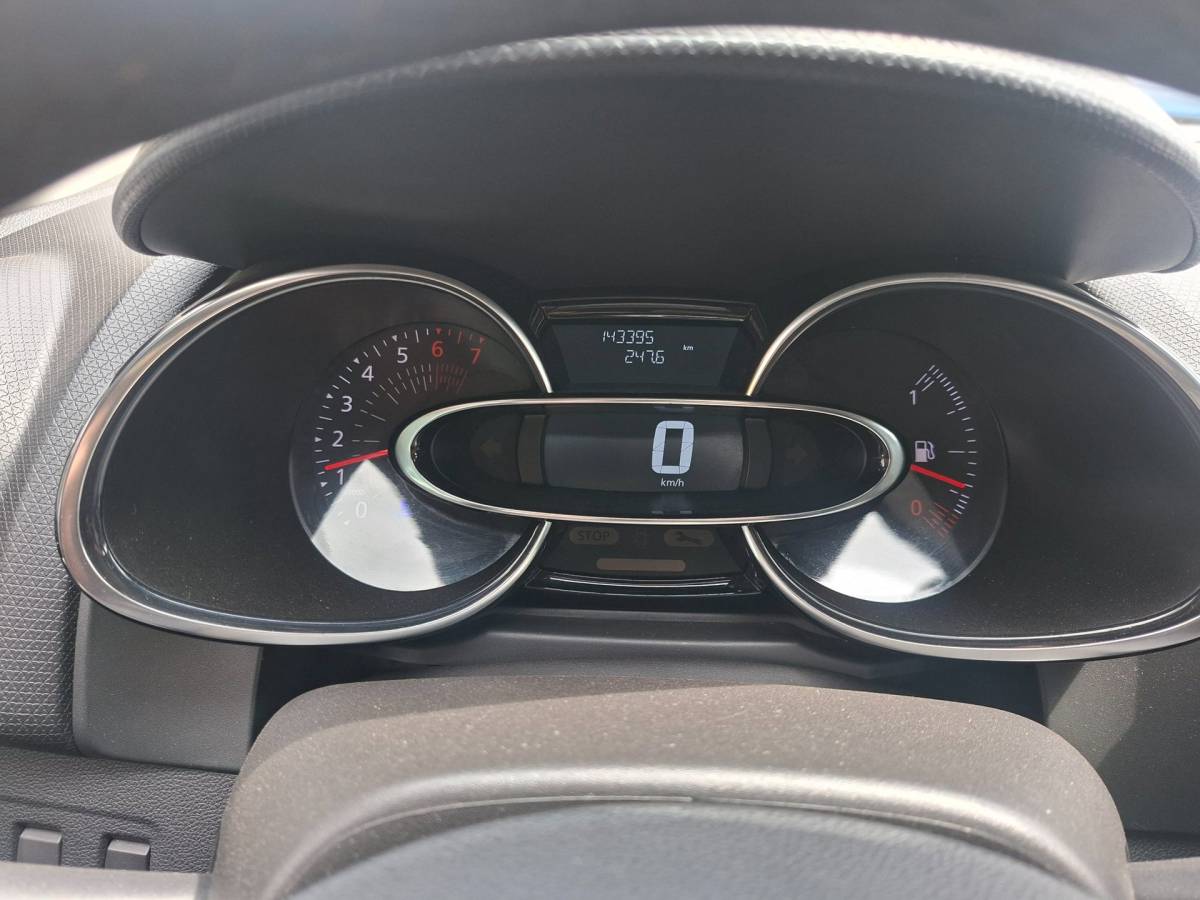 Renault Clio Renault Clio 0.9 TCe Limited PDC Navi Airco Cruise Isofix