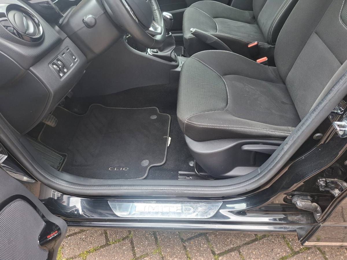 Renault Clio Renault Clio 0.9 TCe Limited PDC Navi Airco Cruise Isofix