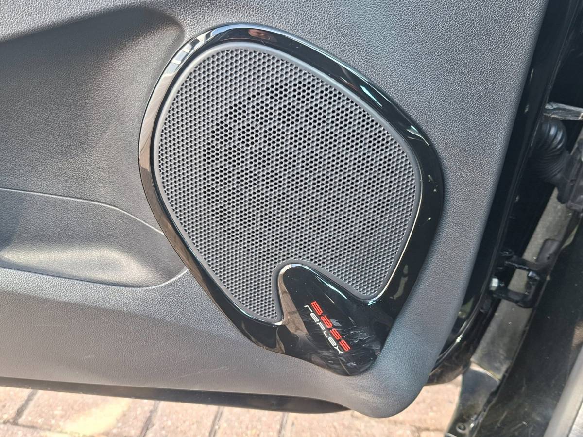 Renault Clio Renault Clio 0.9 TCe Limited PDC Navi Airco Cruise Isofix