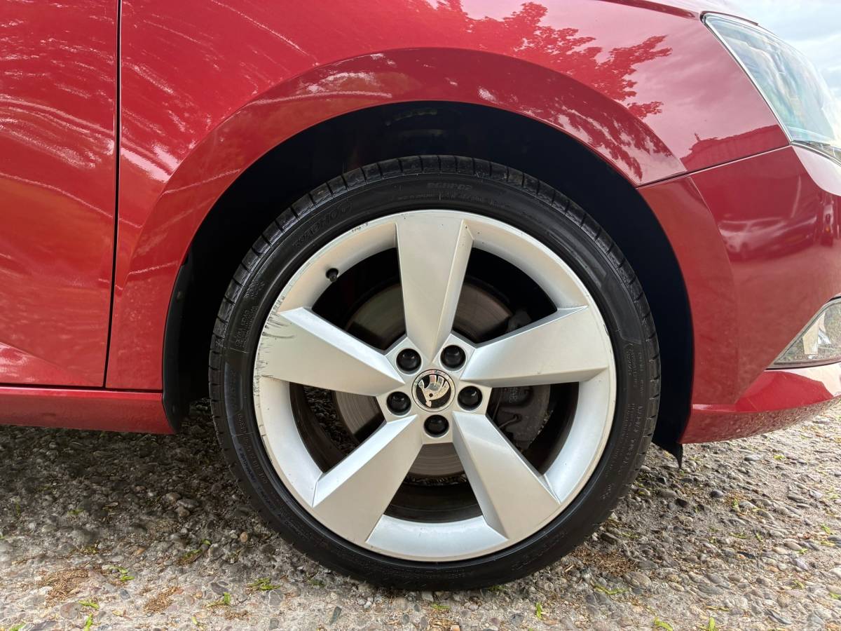 Škoda Fabia Skoda Fabia Combi 1.2 TSI First Edition Style | Automaat + Cruise + Clima Nu € 8.975,-!!!