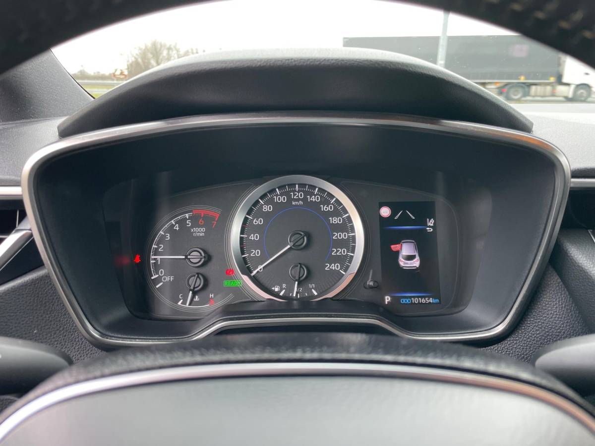 Toyota Corolla Toyota Corolla 1.8 Hybrid Business, Aut, Trekhaak, Acc, Cam, Carplay, Geen import, Nap, Volledig oh!