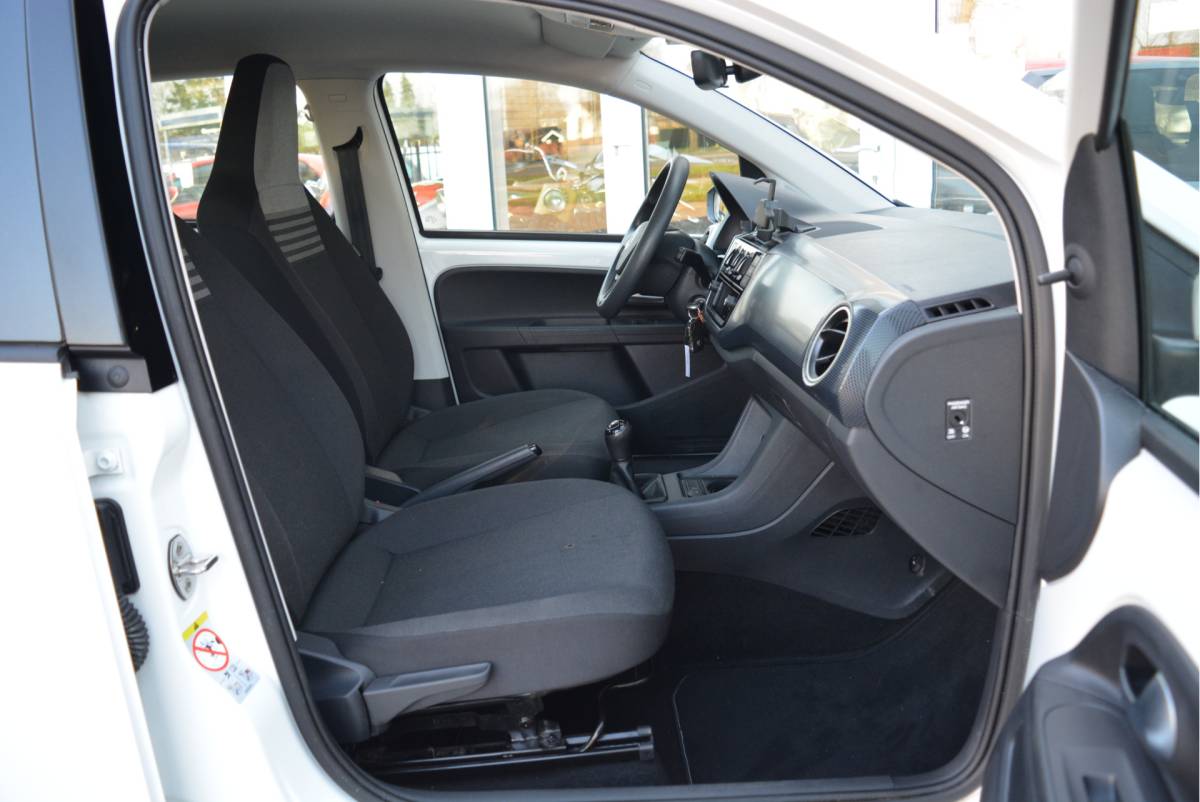Volkswagen up! Volkswagen Up! 1.0 66PK Move Up! | Orig. NL | NAP | BT |