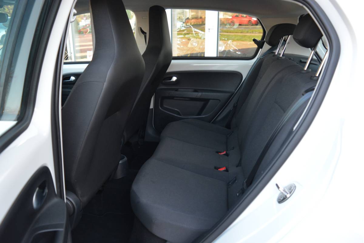 Volkswagen up! Volkswagen Up! 1.0 66PK Move Up! | Orig. NL | NAP | BT |