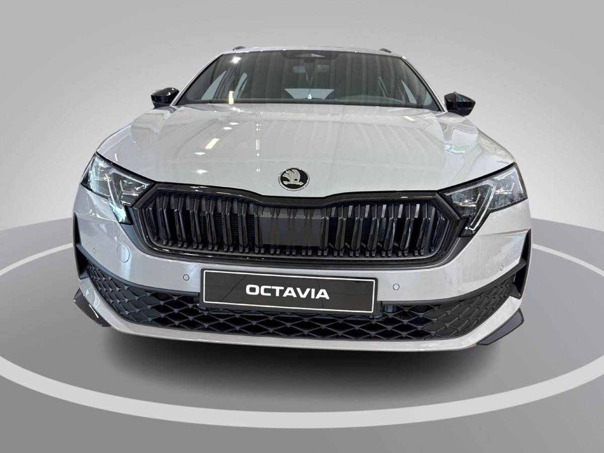 Škoda Octavia Škoda Octavia combi Sportline Business 1.5 TSI m-HEV 110 kW / 150 PK | Trekhaak wegklapbaar | 19” draconis velgen | 1.000,- inruilbonus!!