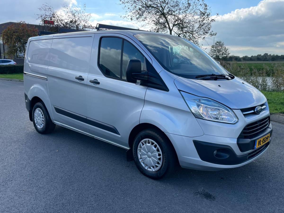 Ford Transit Custom Ford Transit Custom 270 2.2 TDCI L1H1 Trend 101PK, 1E EIG, NAP, VOLLEDIGE OH BESCHIKBAAR!