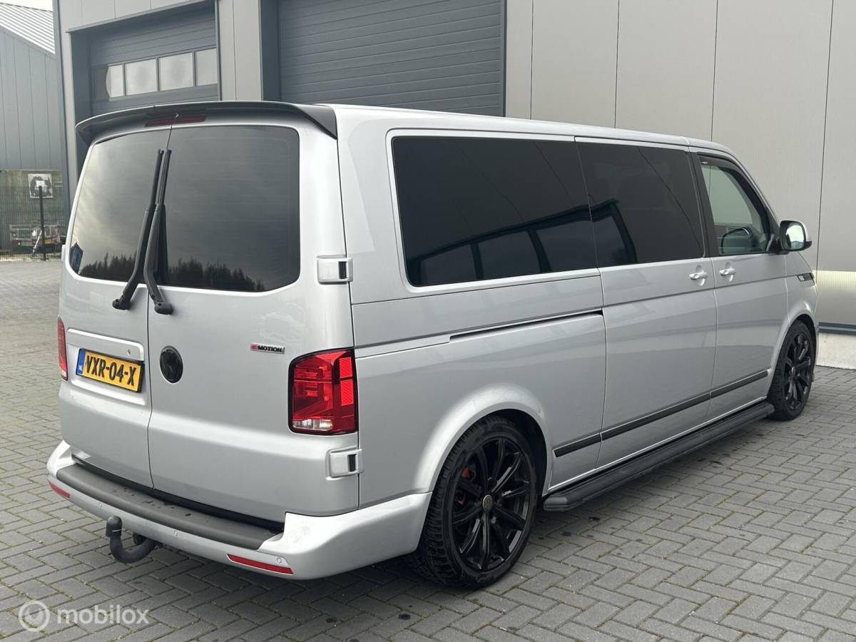 Volkswagen Transporter Volkswagen Transporter 2.0 TDI 204pk DSG Caravelle 4 Motion
