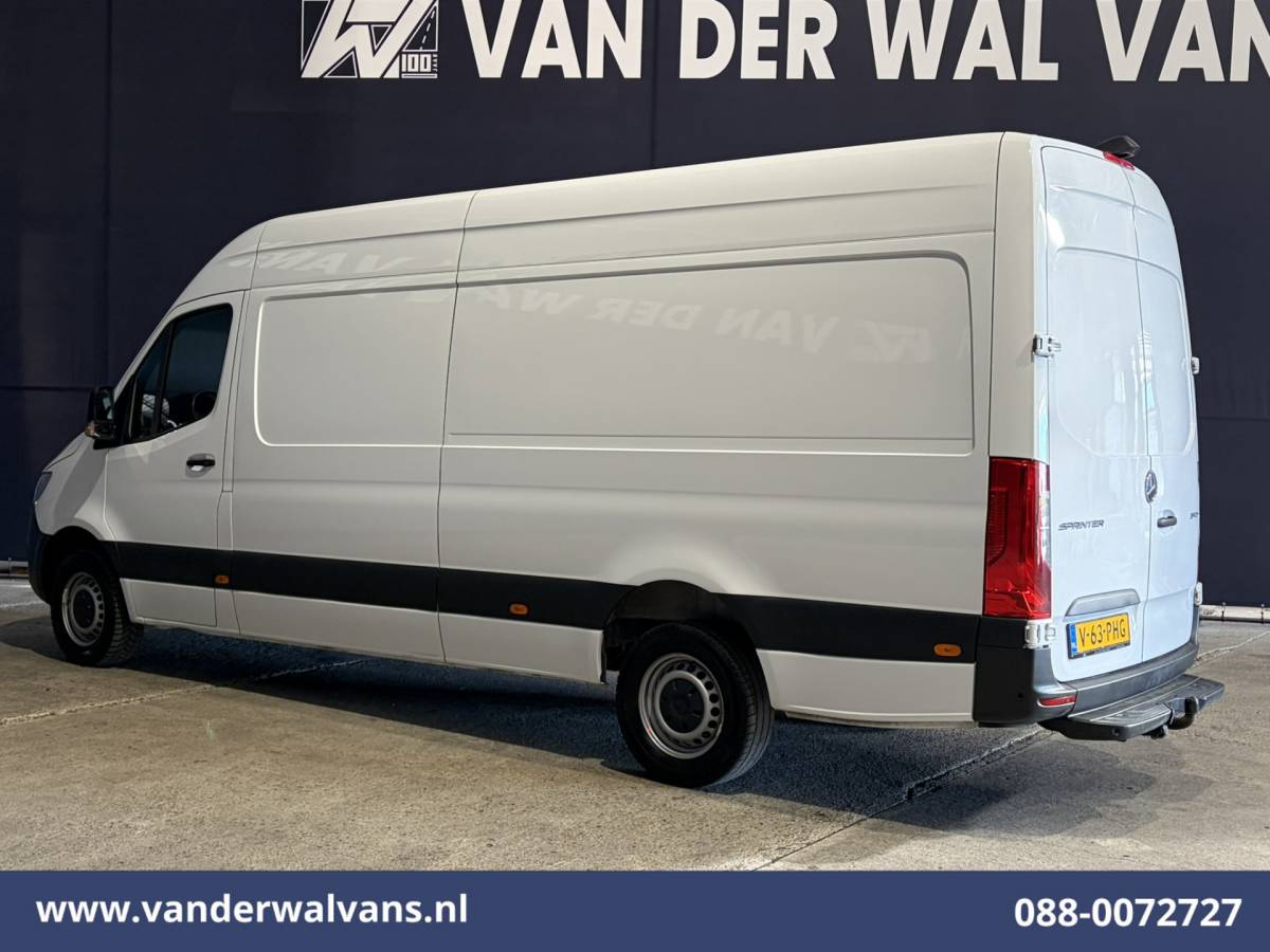 Mercedes-Benz Sprinter Mercedes-Benz Sprinter 317 CDI 170pk L3H2 Euro6 Airco | Camera | Navigatie | Apple Carplay | Parkeersensoren Android Auto, Bijrijdersbank, Trekhaak