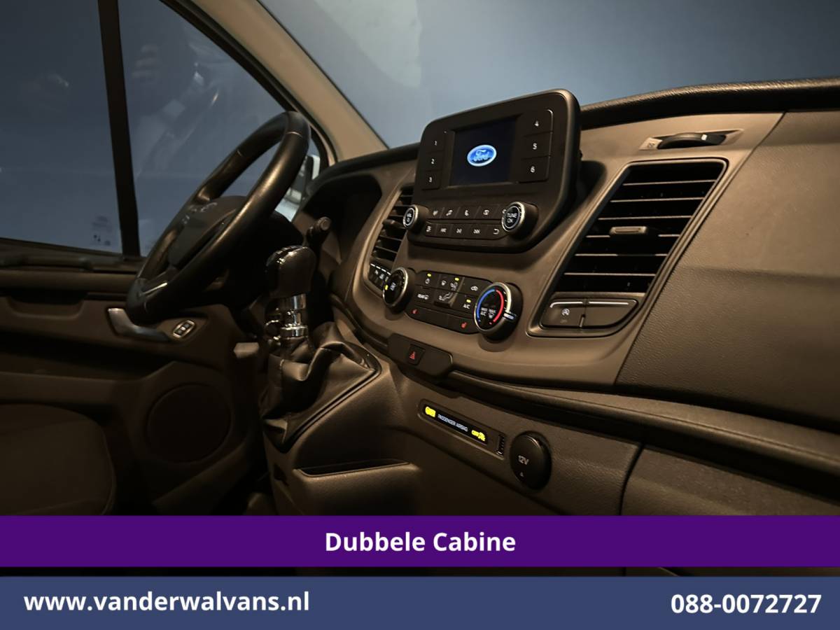 Ford Transit Custom Ford Transit Custom 2.0 TDCI 130pk L2H1 Dubbele Cabine Inrichting Euro6 Airco | 5-Zits | Imperiaal | LED | Cruisecontrol Stoelverwarming, Parkeersensoren