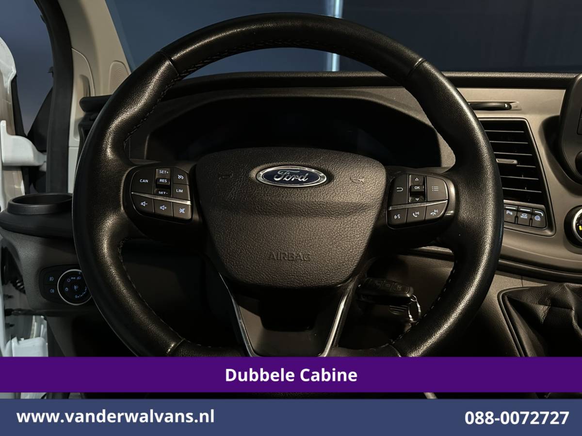 Ford Transit Custom Ford Transit Custom 2.0 TDCI 130pk L2H1 Dubbele Cabine Inrichting Euro6 Airco | 5-Zits | Imperiaal | LED | Cruisecontrol Stoelverwarming, Parkeersensoren