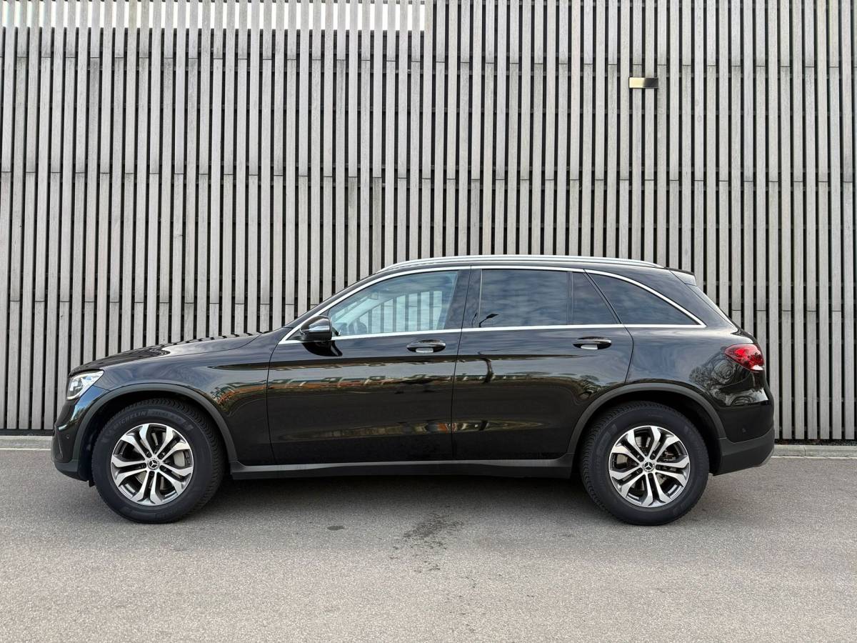 Mercedes-Benz GLC Mercedes-Benz GLC-klasse 200 / Panodak / Leer / Camera / Facelift