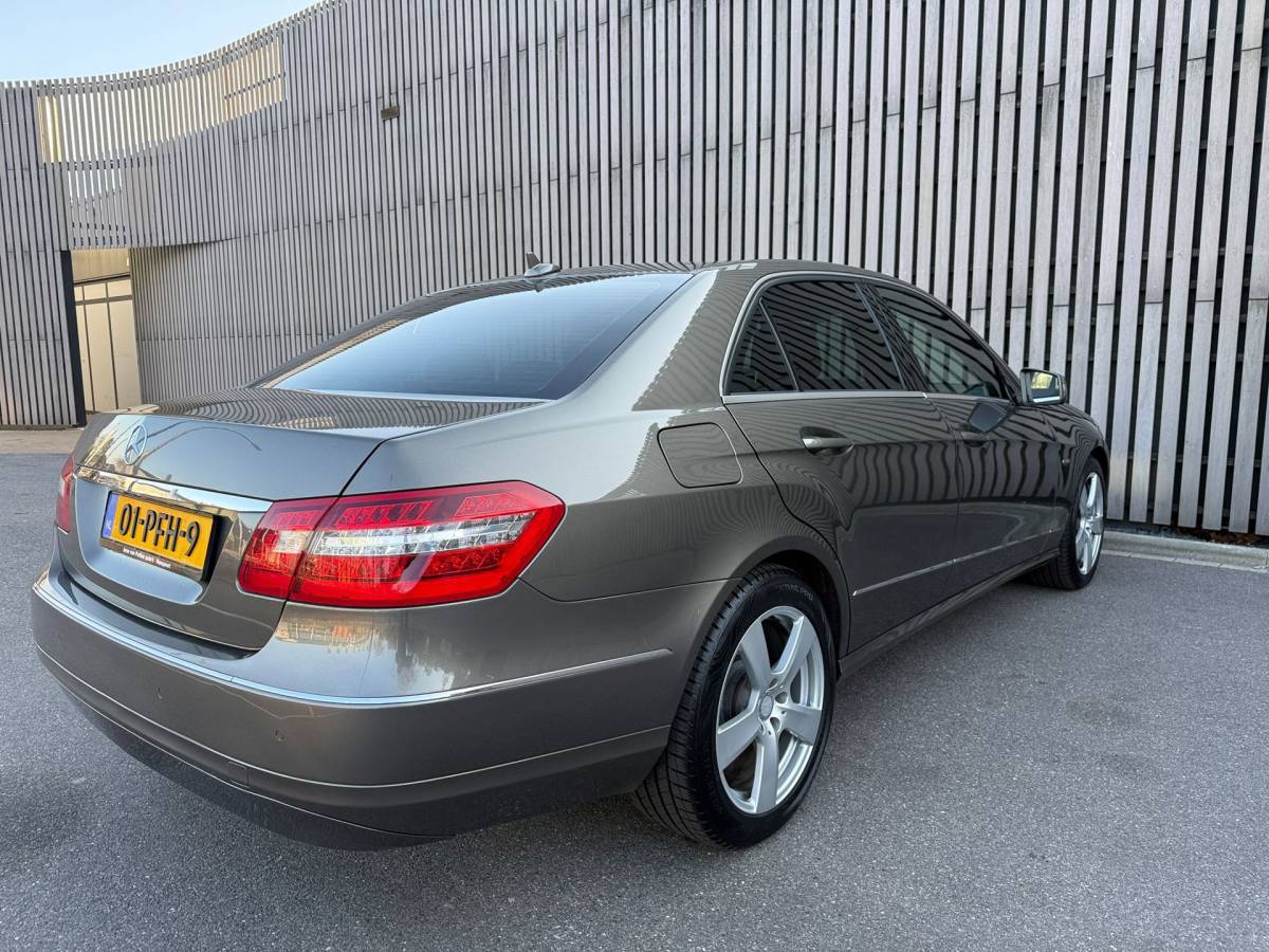 Mercedes-Benz E-Klasse Mercedes-Benz E-klasse 200 CDI Business Class Elegance