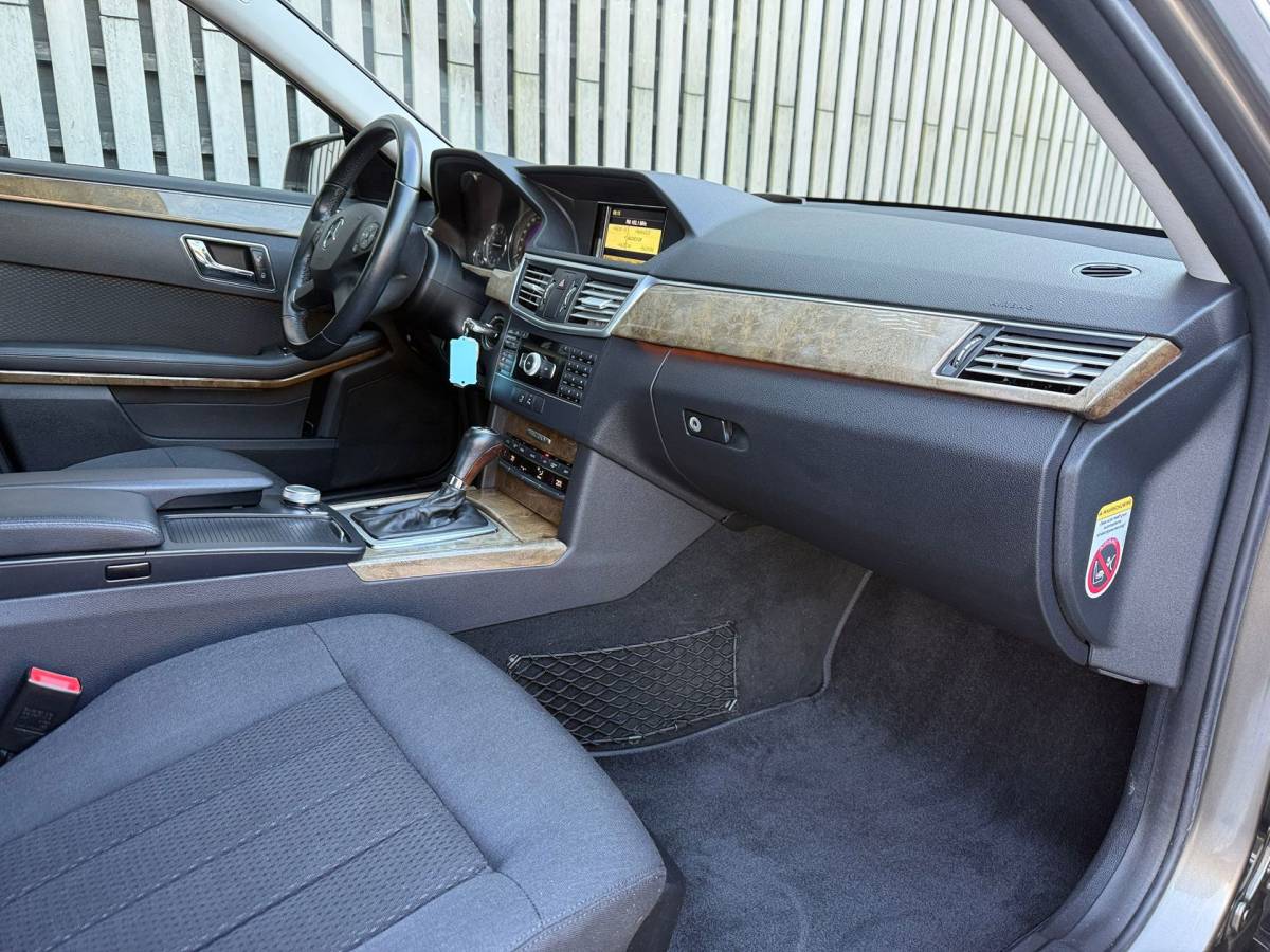 Mercedes-Benz E-Klasse Mercedes-Benz E-klasse 200 CDI Business Class Elegance