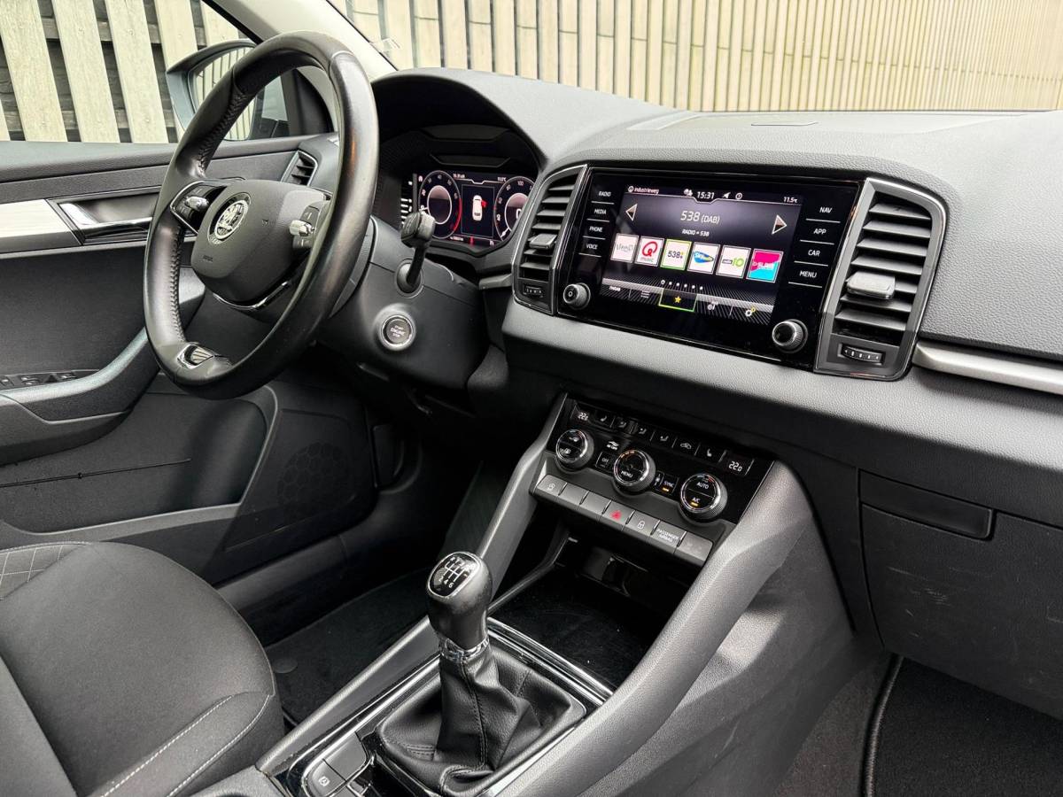 Škoda Karoq Skoda Karoq 1.0 TSI Business Edition /Apple CarPlay /Cruise /Navigatie