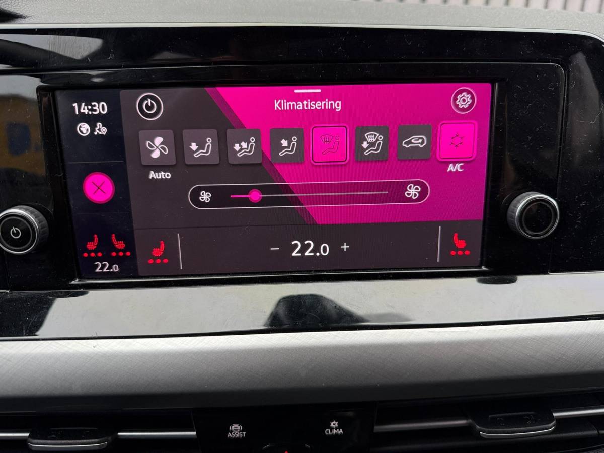 Volkswagen Golf Volkswagen Golf 1.0 TSI Life Business / 19′ /sfeer / Led /Cruise