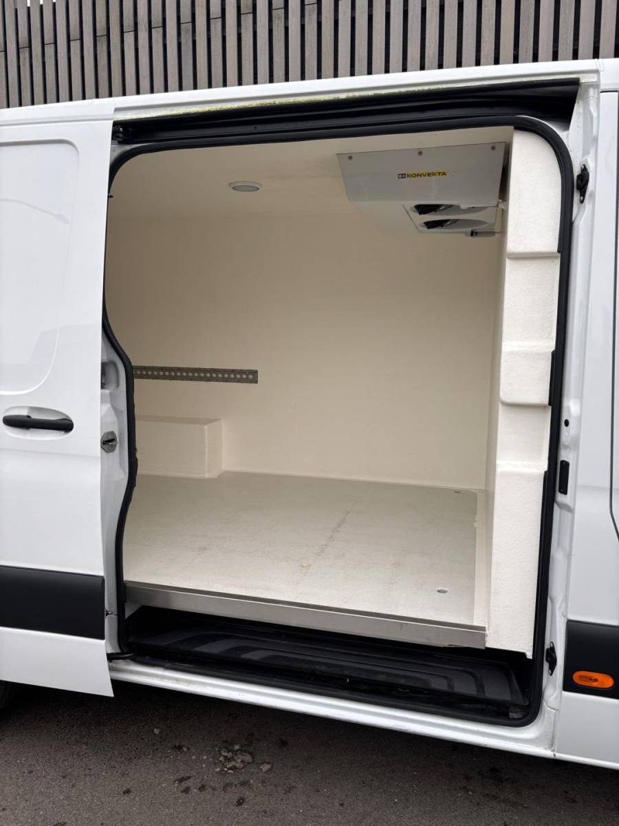 Mercedes-Benz Sprinter Mercedes-Benz Sprinter 316 CDI L2H1 Koelwagen Dag en Nacht