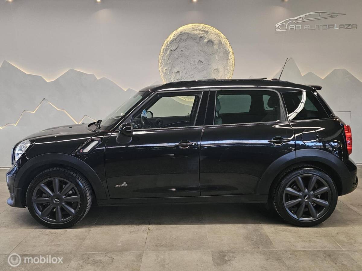 MINI Countryman Mini Countryman 1.6 Cooper S ALL4 Chili Panorama/Leder/Navigatie/Stoelverwarming
