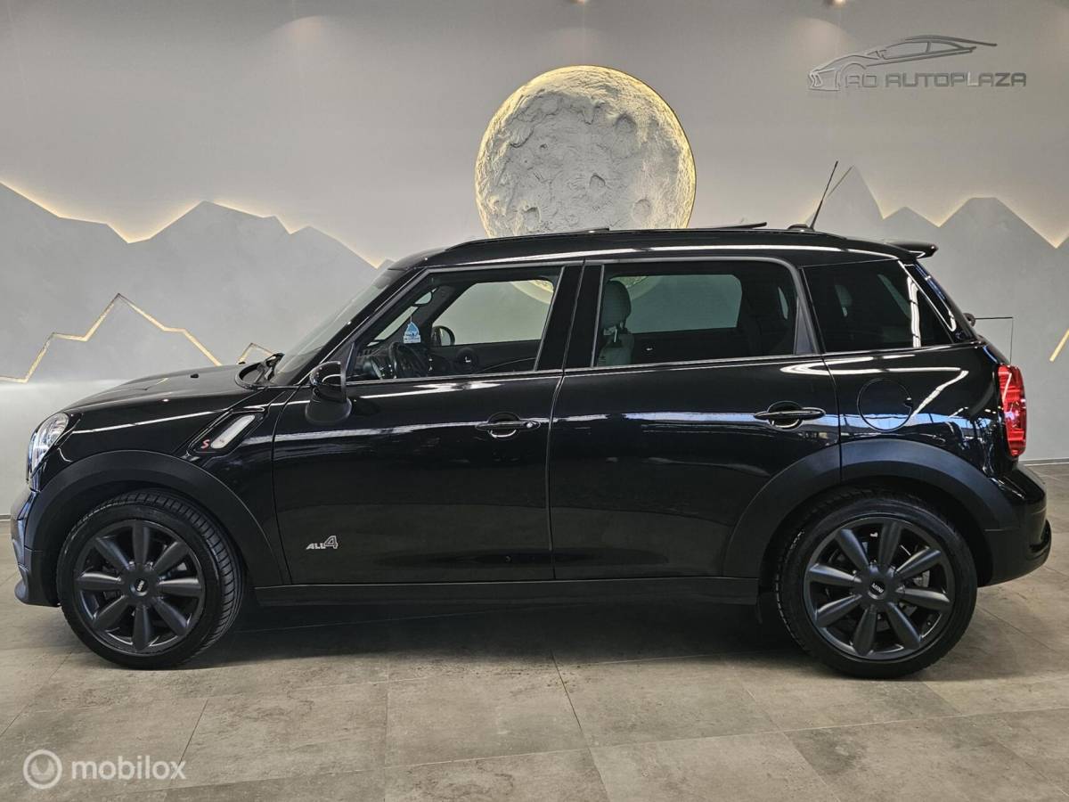 MINI Countryman Mini Countryman 1.6 Cooper S ALL4 Chili Panorama/Leder/Navigatie/Stoelverwarming