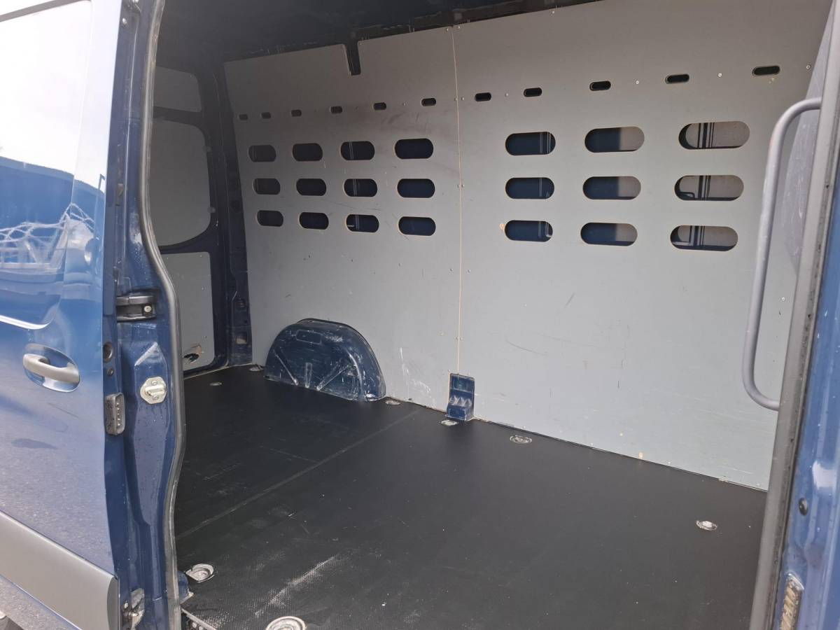 Mercedes-Benz Sprinter Mercedes-Benz Sprinter 311 2.2 CDI L2H2 AIRCO / CAMERA / 3 ZITS / DEALER ONDERHOUDEN / NAVI