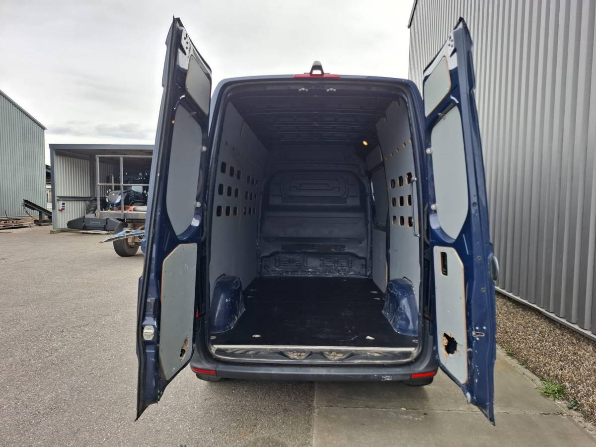 Mercedes-Benz Sprinter Mercedes-Benz Sprinter 311 2.2 CDI L2H2 AIRCO / CAMERA / 3 ZITS / DEALER ONDERHOUDEN / NAVI