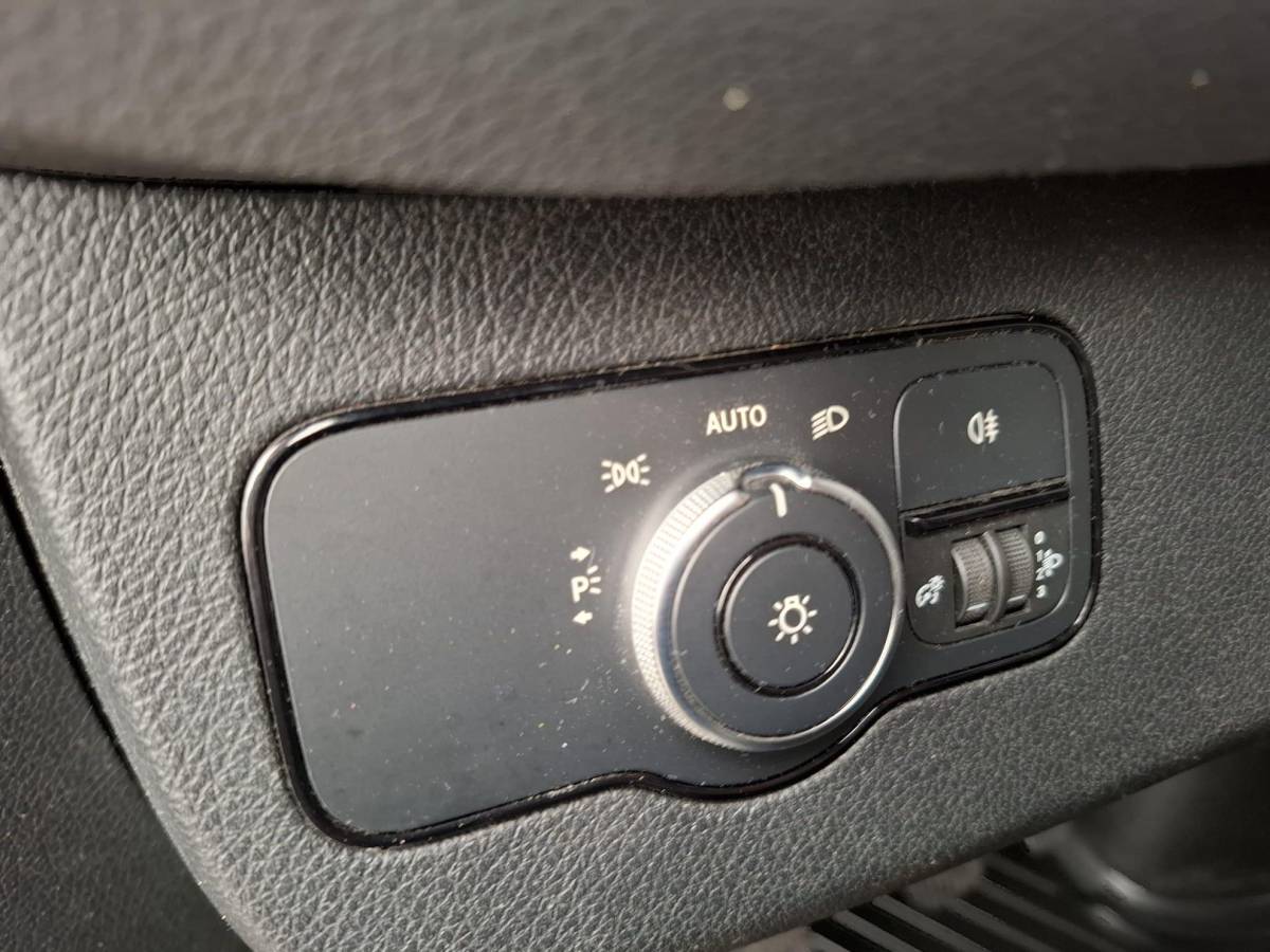 Mercedes-Benz Sprinter Mercedes-Benz Sprinter 311 2.2 CDI L2H2 / AIRCO / CAMERA / 3 ZITS / DEALER ONDERHOUDEN / NAVI