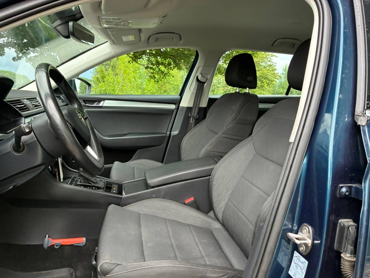 Škoda Superb Skoda Superb Combi 1.5 TSI ACT Ambition Business | Automaat + Cruise + Clima nu € 14.975,-!!!