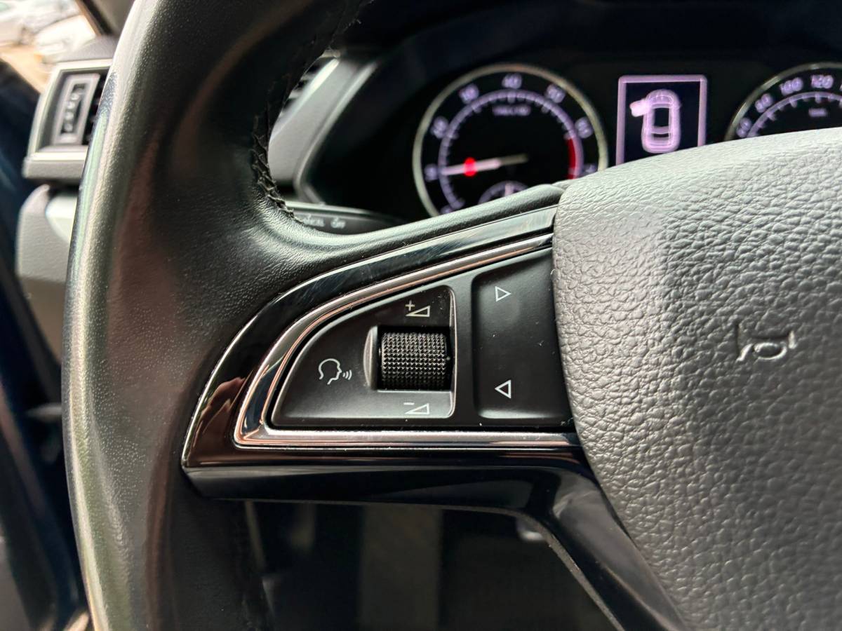 Škoda Superb Skoda Superb Combi 1.5 TSI ACT Ambition Business | Automaat + Cruise + Clima nu € 14.975,-!!!
