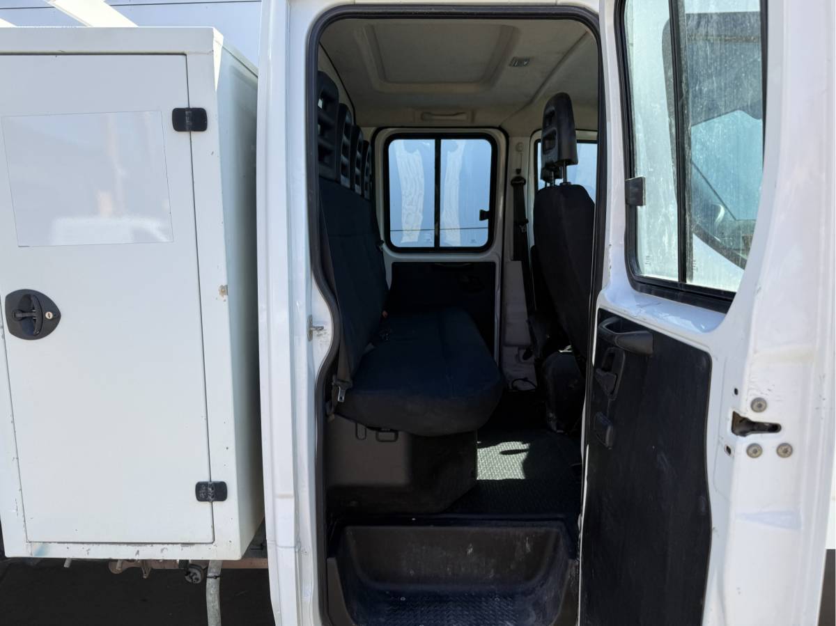 Iveco Daily Iveco Daily 35C14 2.3 Kipper Dubbele Cabine Dubbellucht 3,5t Trekhaak 6 Stoelen Airco Cruise Control Benne Tipper