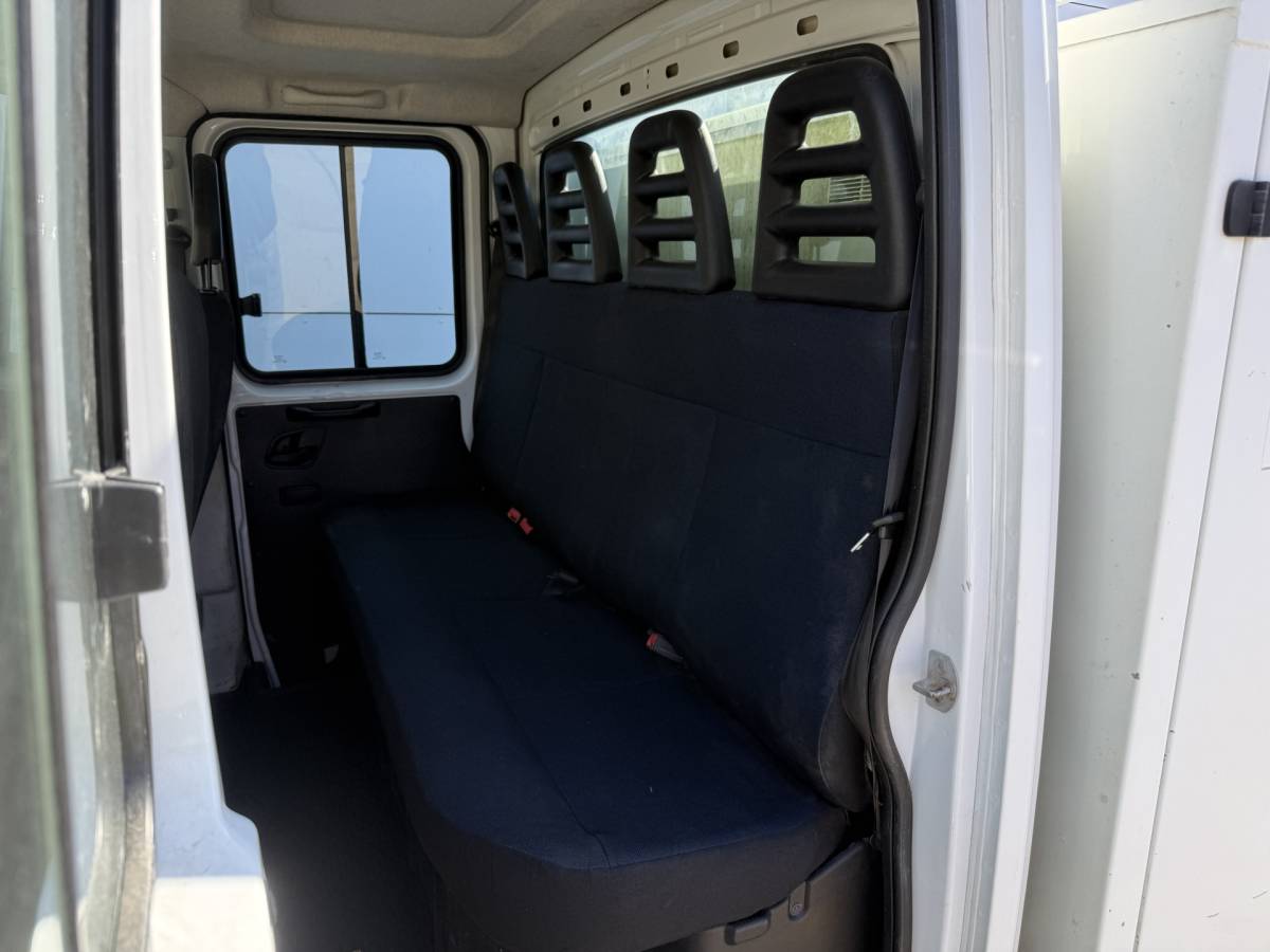 Iveco Daily Iveco Daily 35C14 2.3 Kipper Dubbele Cabine Dubbellucht 3,5t Trekhaak 6 Stoelen Airco Cruise Control Benne Tipper
