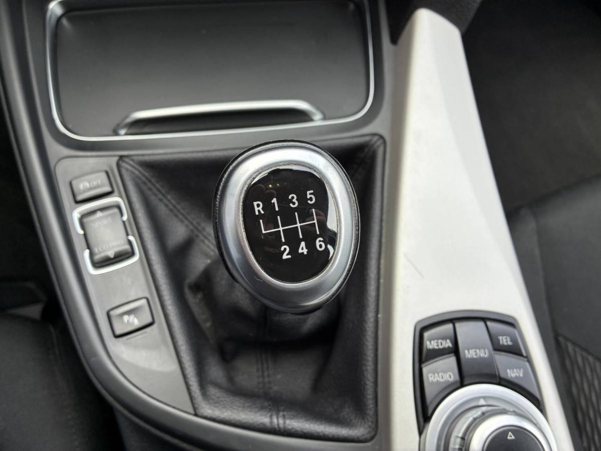 BMW 3 Serie BMW 3-serie Touring 318d | CLIMA | NAVI | STOELVERWARMING