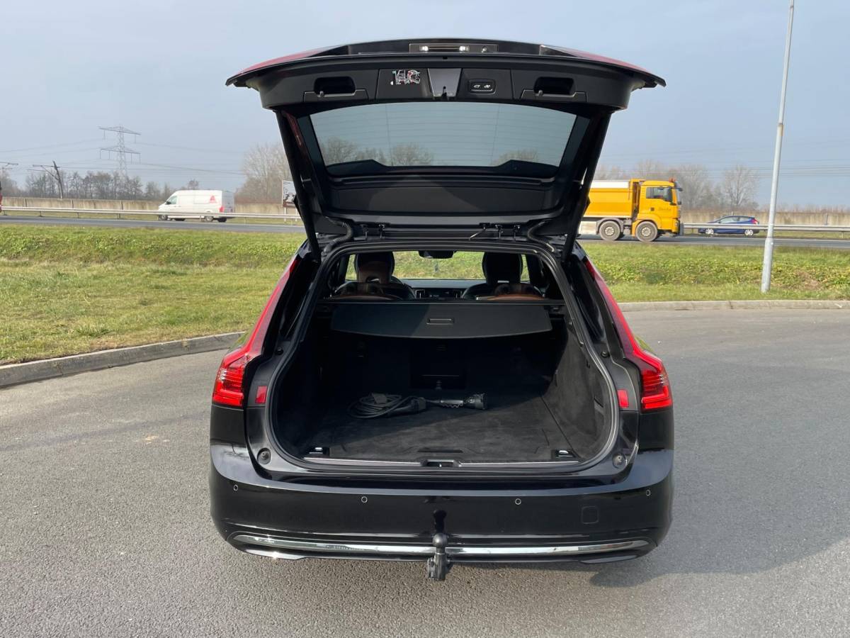 Volvo V90 Volvo V90 2.0 T6 AWD Business Pro, Trekhaak, Acc, Cam, Pdc, Leder, Stoel-/stuurverw, 1e eig afk, Geen import, Nap, Dealer oh!
