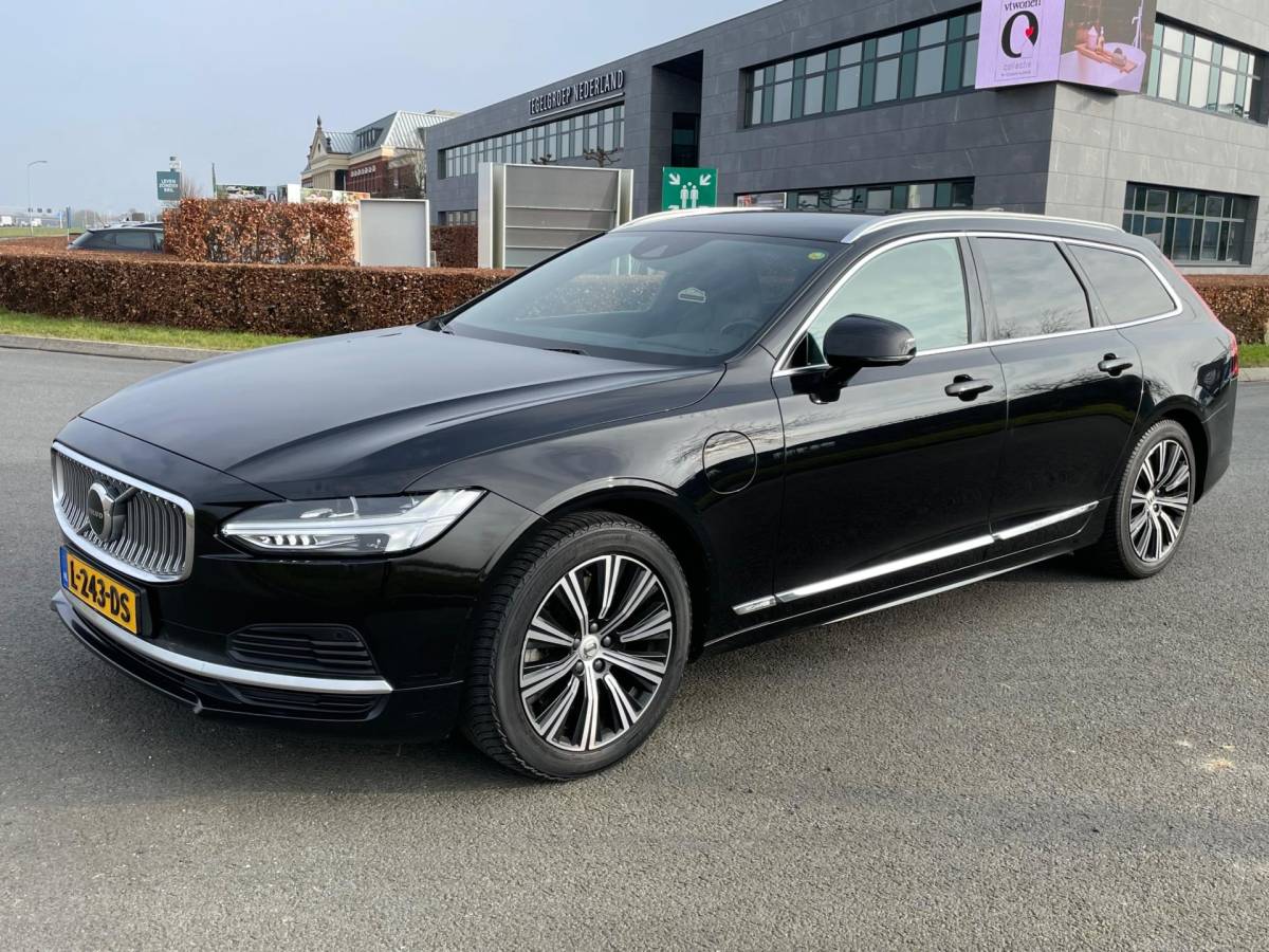 Volvo V90 Volvo V90 2.0 T6 AWD Business Pro, Trekhaak, Acc, Cam, Pdc, Leder, Stoel-/stuurverw, 1e eig afk, Geen import, Nap, Dealer oh!