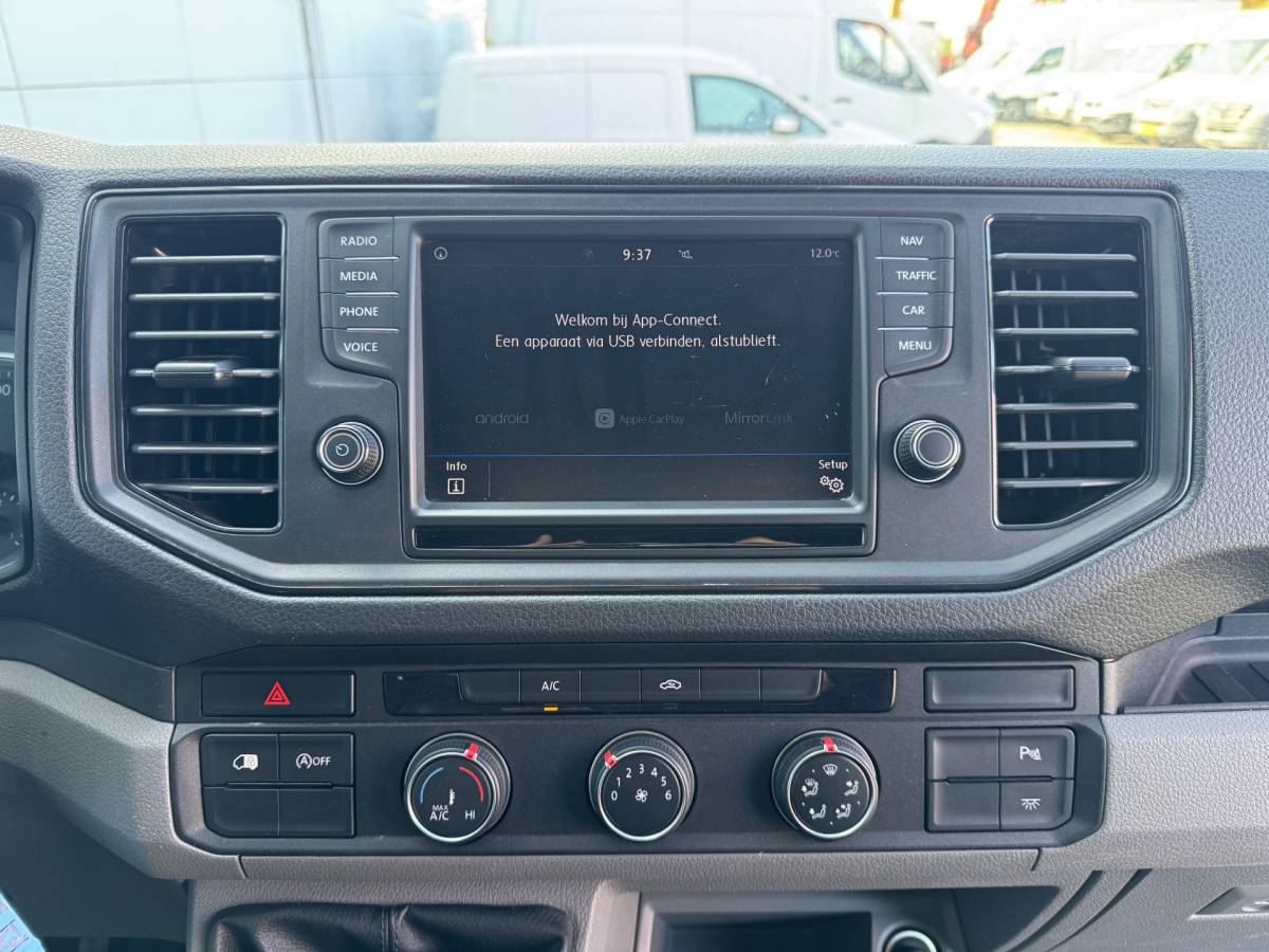 Volkswagen Crafter Volkswagen Crafter 2.0 TDI 140 PK Imperiaal Glasresteel Glastransporter L3H3 Camera Carplay Airco Cruise control Glaszetter