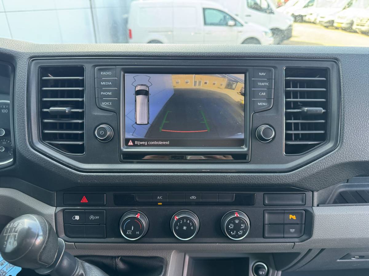 Volkswagen Crafter Volkswagen Crafter 2.0 TDI 140 PK Imperiaal Glasresteel Glastransporter L3H3 Camera Carplay Airco Cruise control Glaszetter