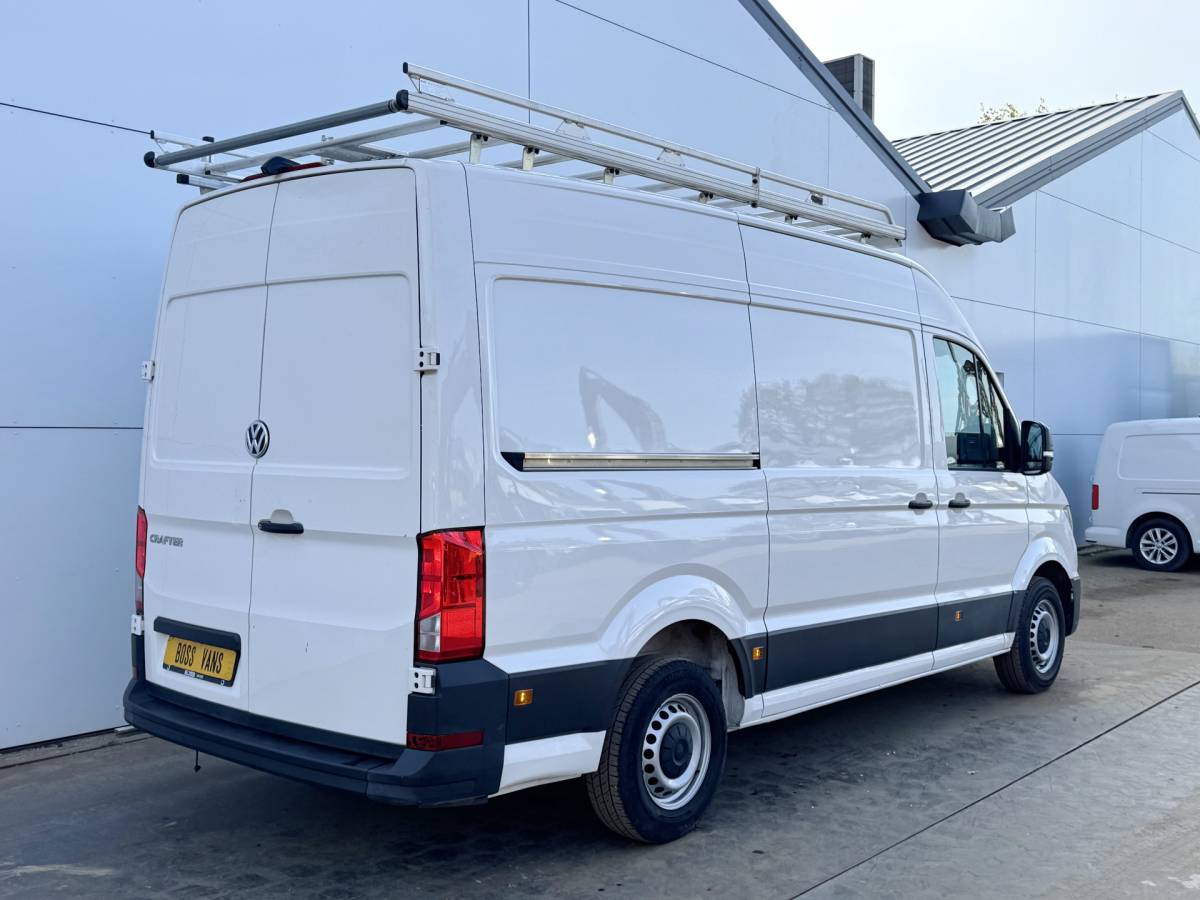 Volkswagen Crafter Volkswagen Crafter 2.0 TDI 140 PK Imperiaal Glasresteel Glastransporter L3H3 Camera Carplay Airco Cruise control Glaszetter