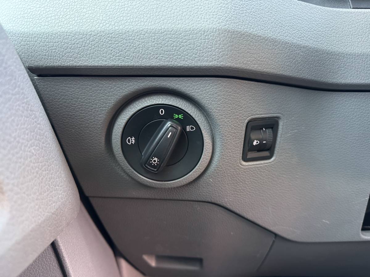 Volkswagen Crafter Volkswagen Crafter 2.0 TDI 140 PK Imperiaal Glasresteel Glastransporter L3H3 Camera Carplay Airco Cruise control Glaszetter